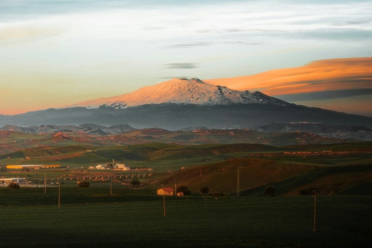 दुनिया के 7 सबसे खतरनाक ज्वालामुखी